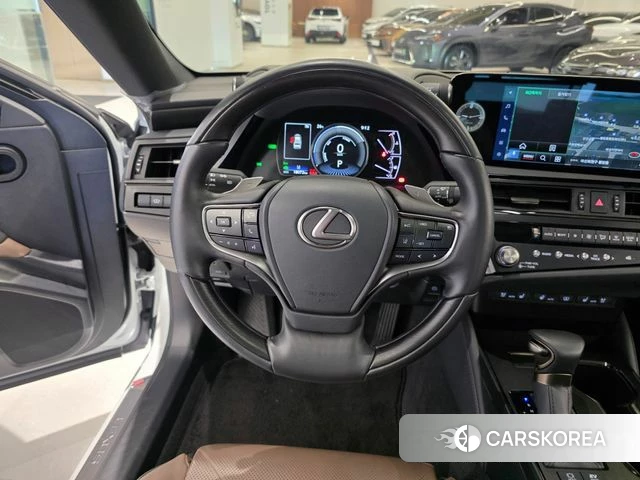 Lexus ES300h 7th generation id 4772437 из Кореи 7