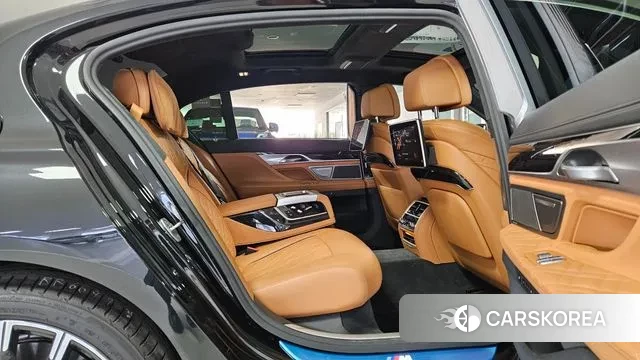 BMW 7 Series (G11) id 3571089 из Кореи 7