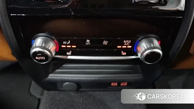 BMW 5 Series (G30) id 3587397 из Кореи 7