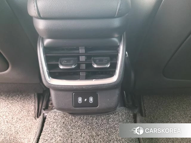 Hyundai Grandeur (GN7) id 3831265 из Кореи 7