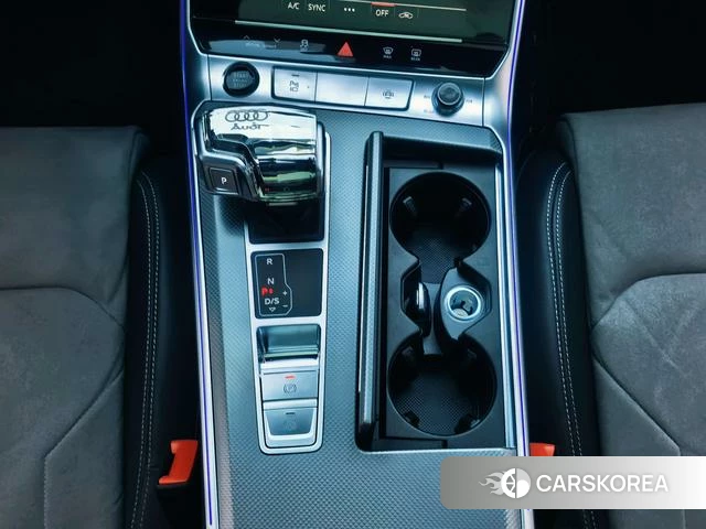 Audi A6L id 4335285 из Китая 7