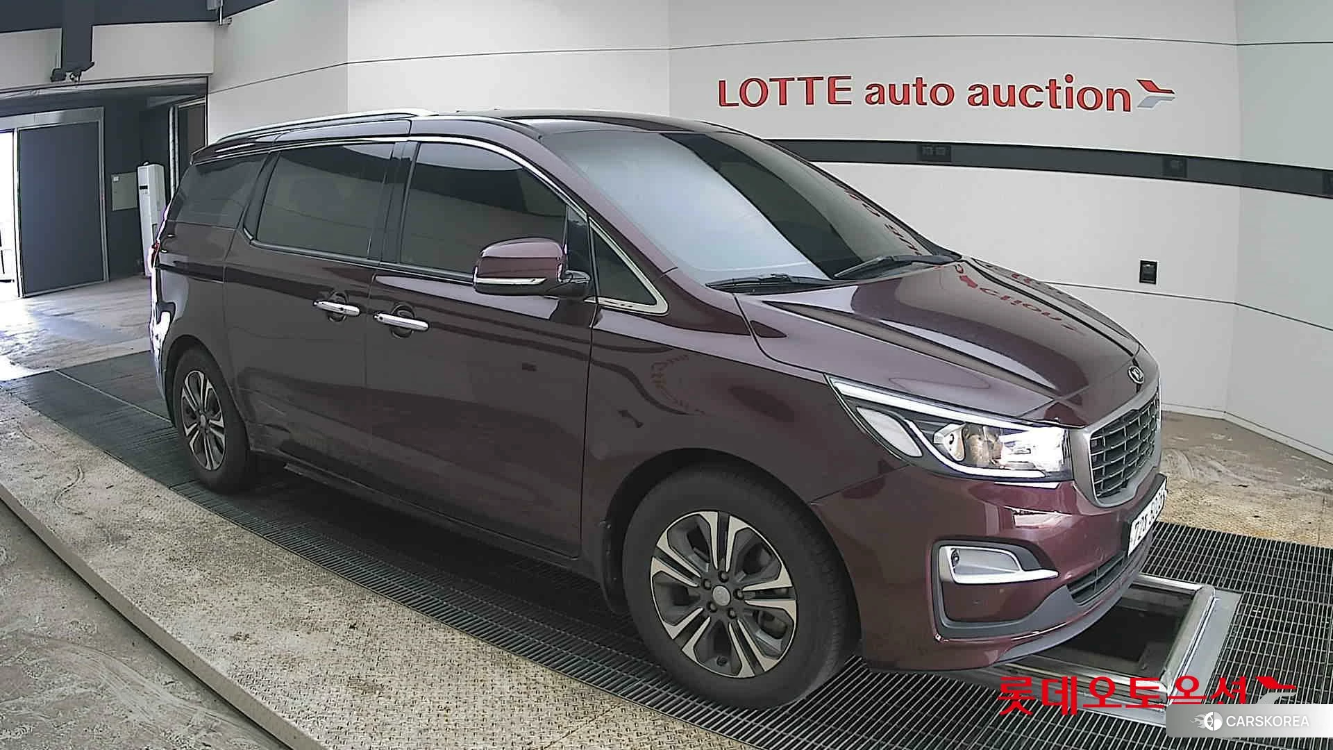 Kia Carnival id 3869416 из Кореи 7