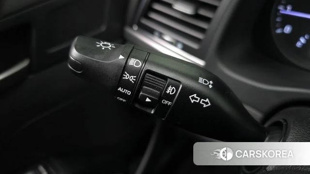 Hyundai Avante AD id 3894178 из Кореи 7