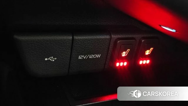 Toyota Camry (XV70) id 3859813 из Кореи 7