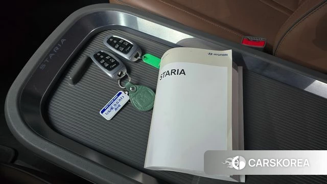 Hyundai Staria id 4293628 из Кореи 7