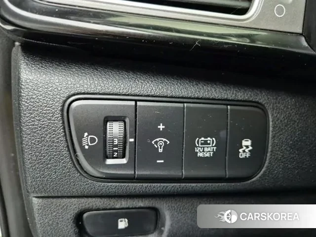 Kia Niro id 3505555 из Кореи 7