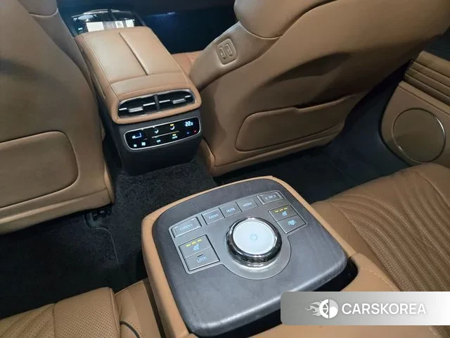 Genesis G80 (RG3) id 3370937 из Кореи 7