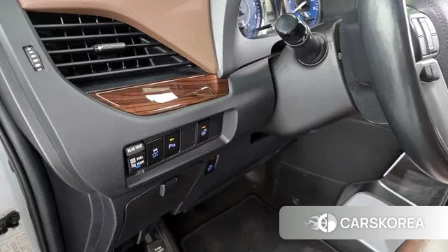 Toyota Sienna id 3344890 из Кореи 7