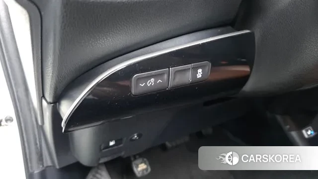 Toyota Prius 4th Generation id 3766256 из Кореи 7