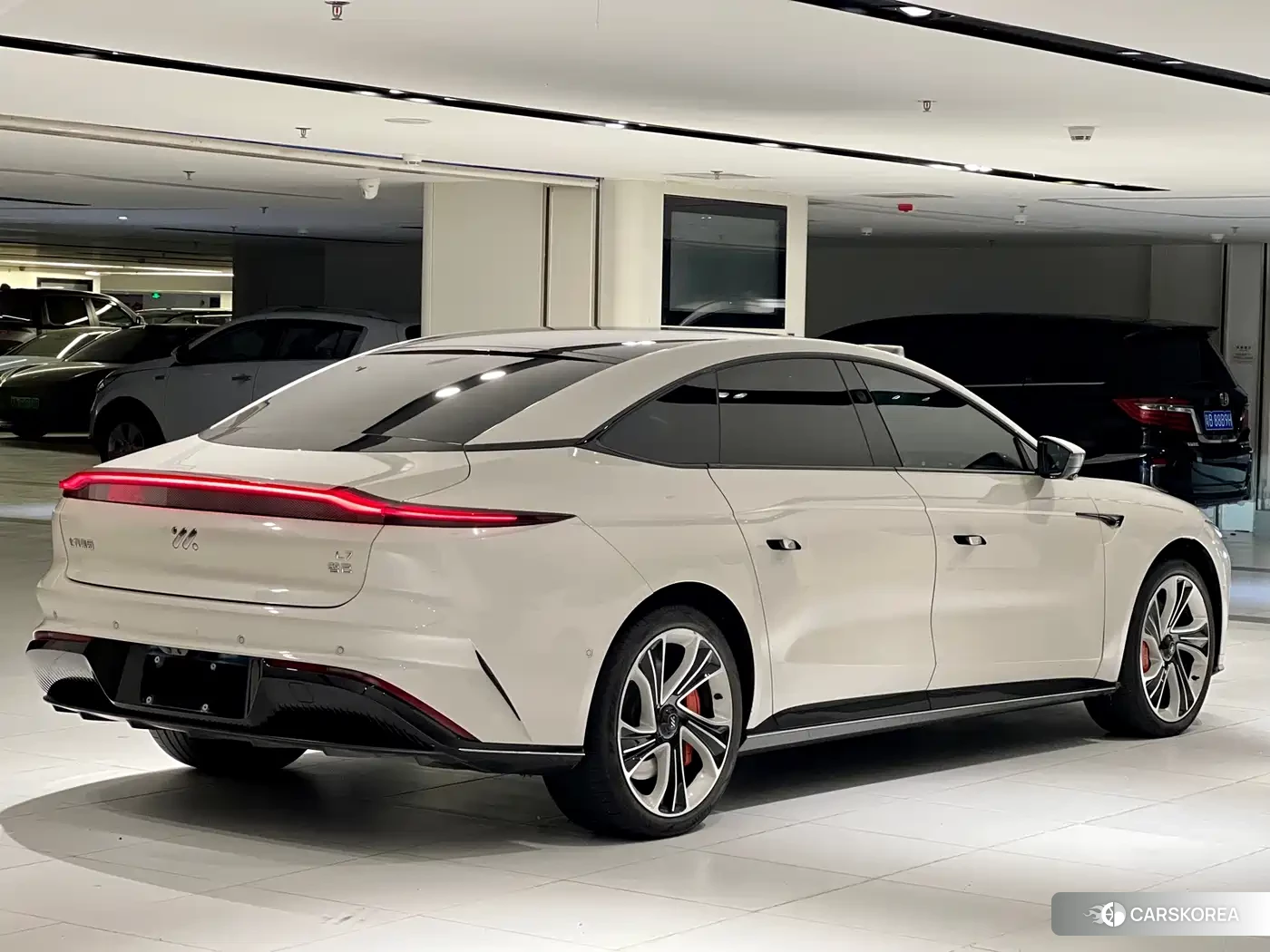 Zhiji Automobile Zhiji L7 id 4546591 из Китая 7