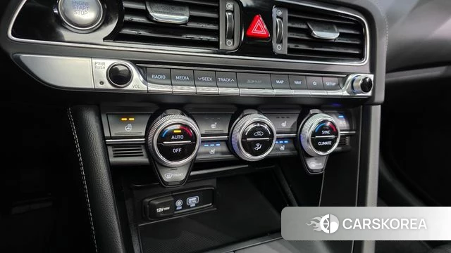 Genesis G70 id 4536856 из Кореи 7