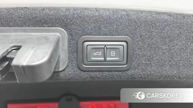 Audi New A6 id 4269232 из Кореи 7