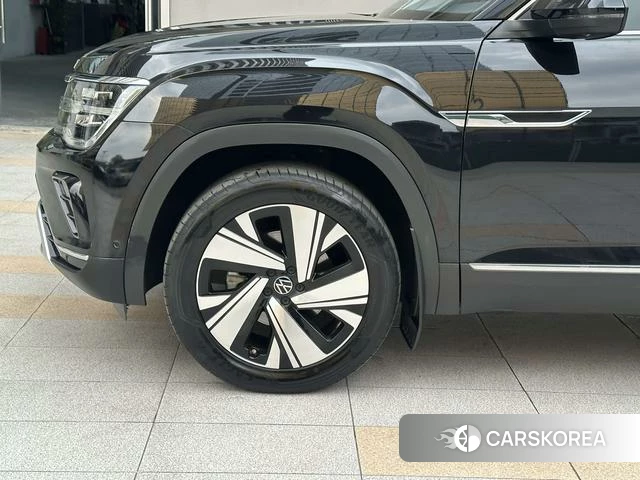 Volkswagen Tourang id 4262119 из Китая 7