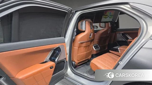 BMW 7 Series (G70) id 2894424 из Кореи 7