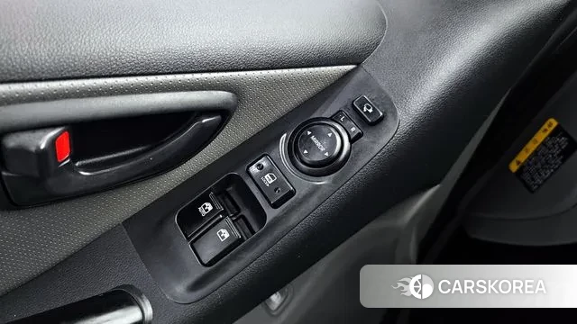 Hyundai The New Grand Starex id 3396370 из Кореи 7