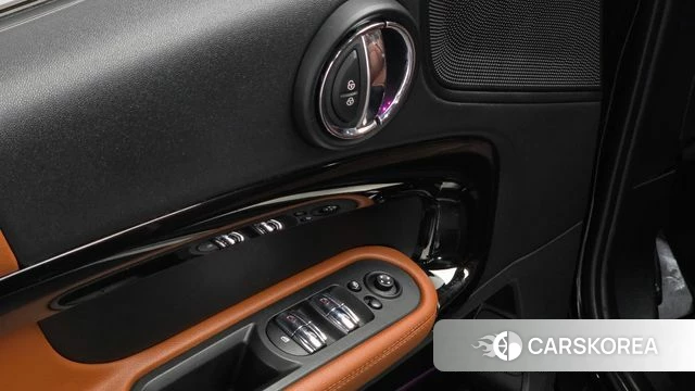 Mini Cooper SD Countryman id 4416212 из Кореи 7