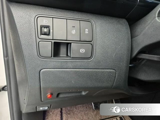 Hyundai Staria id 4392502 из Кореи 7