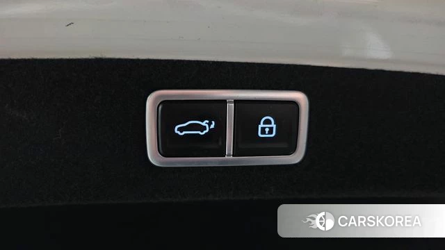 Hyundai Grandeur Hybrid (GN7) id 4871462 из Кореи 7