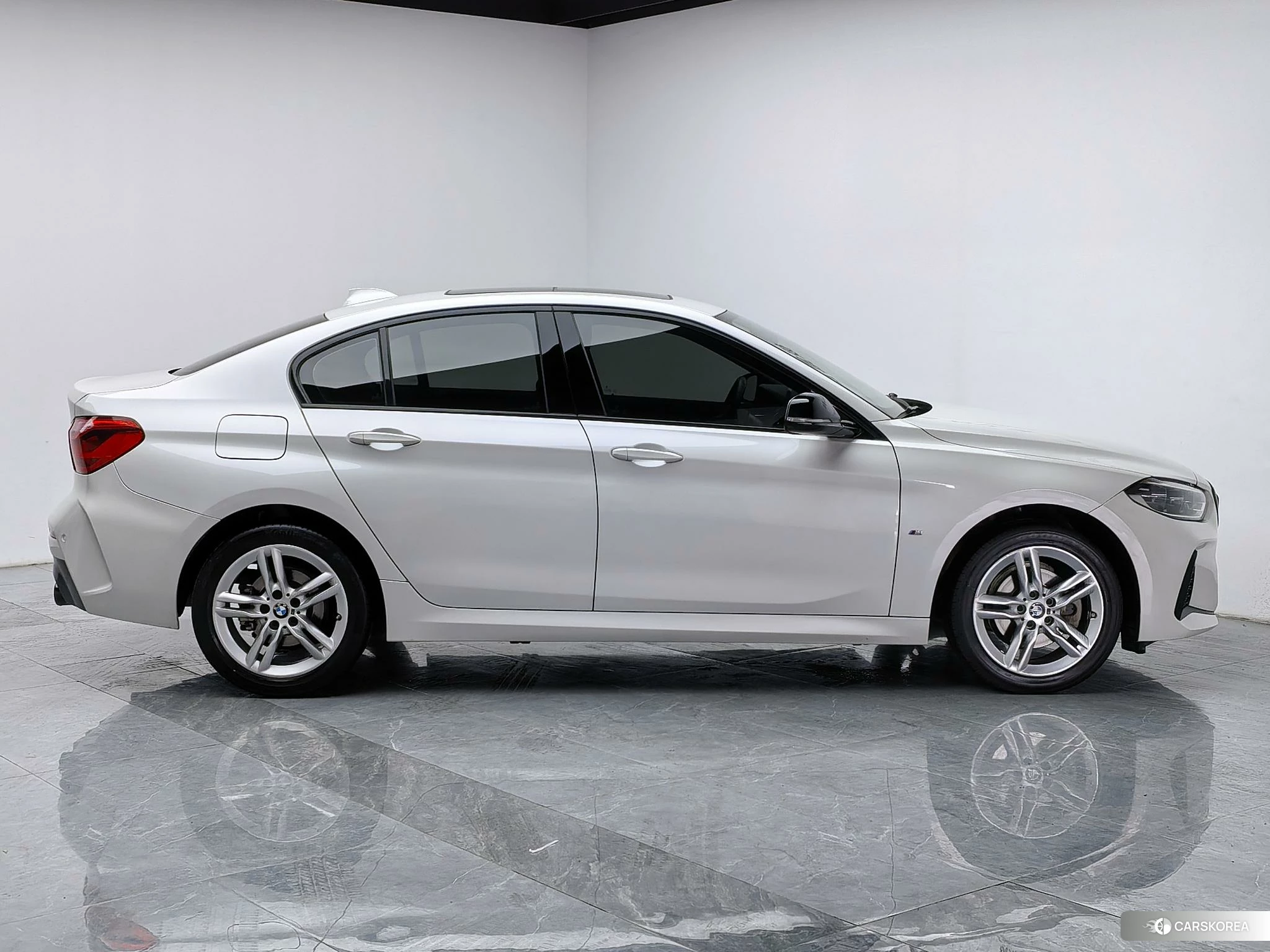 BMW 1 series id 4493072 из Китая 7