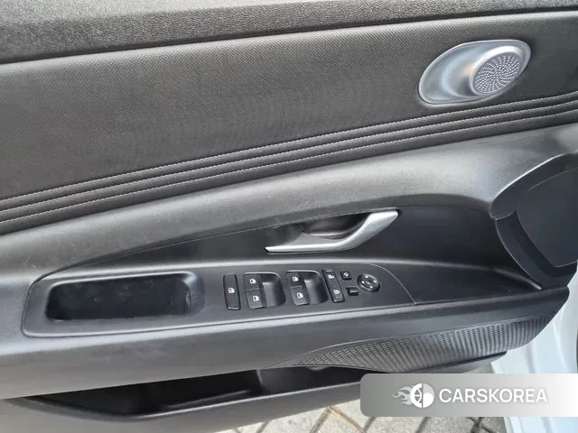 Hyundai Avante (CN7) id 3389351 из Кореи 7