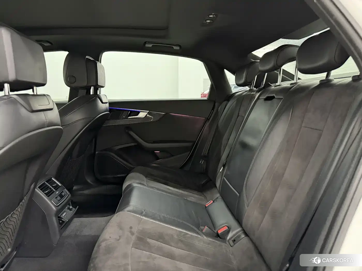 Audi A4L id 4539083 из Китая 7