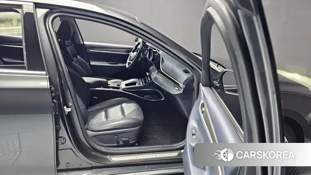 Hyundai The New Grandeur IG id 3208587 из Кореи 7