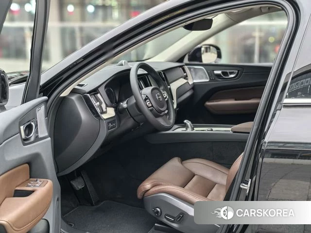 Volvo XC60 PHEV id 4219890 из Китая 7