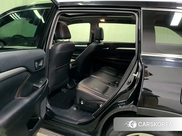 Toyota Highlander id 4211359 из Китая 7