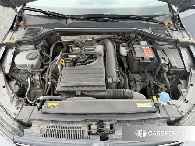 Volkswagen Golf id 4366013 из Китая 7
