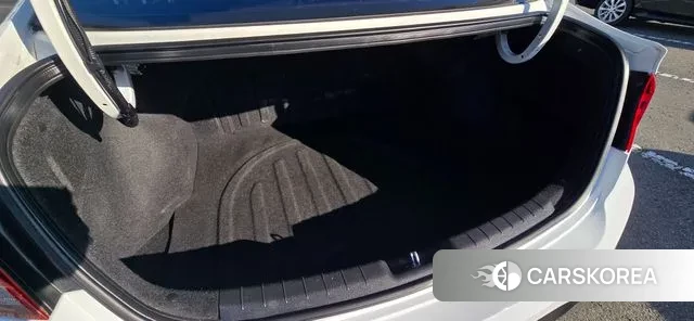 Hyundai The New Avante AD id 3386071 из Кореи 7