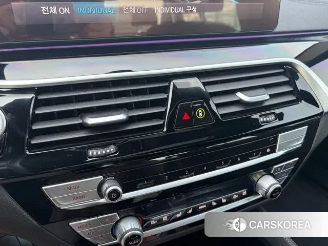 BMW 5 Series (G30) id 3771619 из Кореи 7