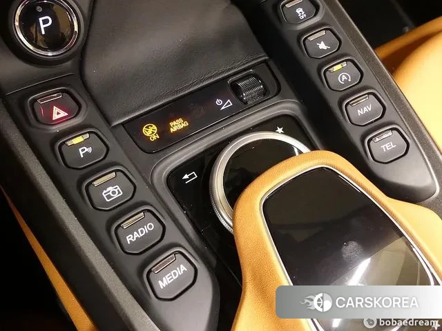 Aston Martin Vantage 2nd Generation id 3591458 из Кореи 7