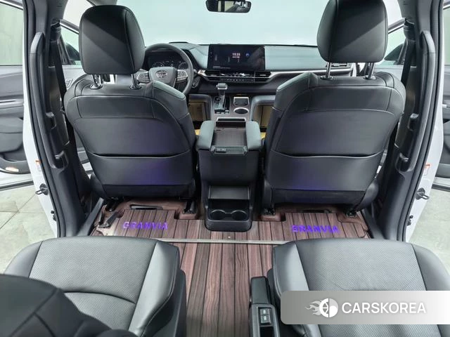 Toyota Grevia id 4257548 из Китая 7