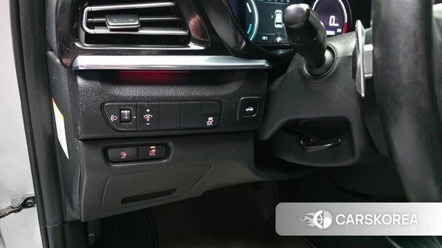 Kia Niro Plus id 3851472 из Кореи 7