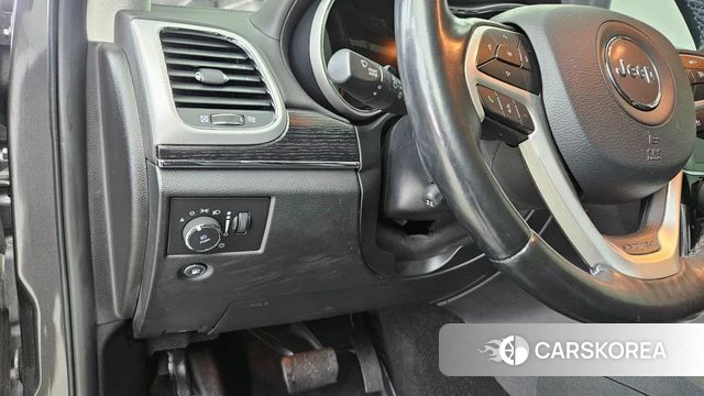 Jeep Grand Cherokee id 4324917 из Кореи 7