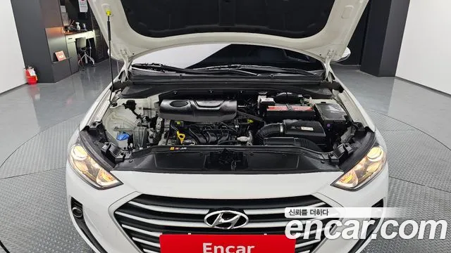 Hyundai Avante AD id 2672349 из Кореи 7