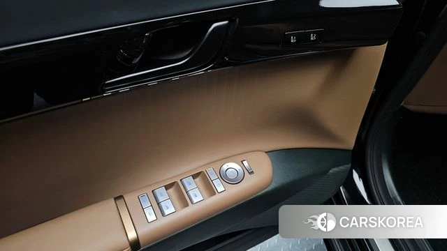 Hyundai Grandeur (GN7) id 3963642 из Кореи 7