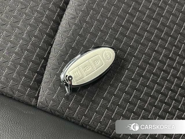 Nissan TIIDA id 4207380 из Китая 7