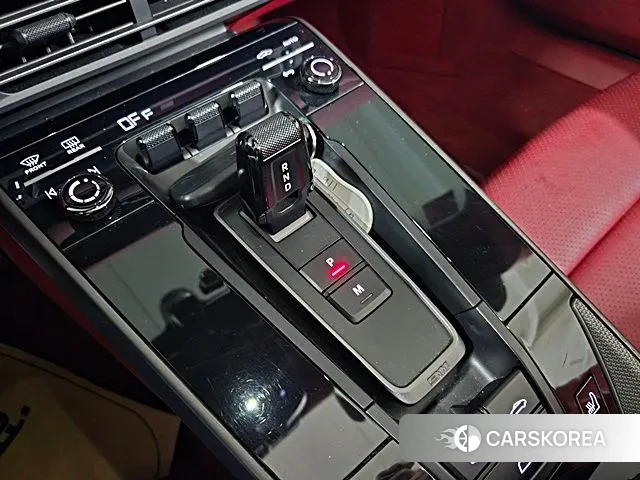 Porsche 911(992) id 3519040 из Кореи 7