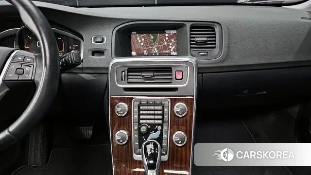 Volvo S60 id 3345308 из Кореи 7