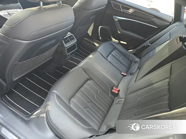 Audi A7 (4K) id 3694933 из Кореи 7