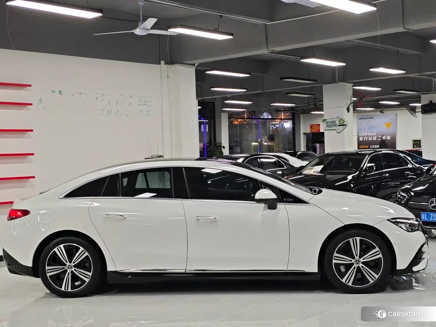 Mercedes-Benz EQE id 4680647 из Китая 7