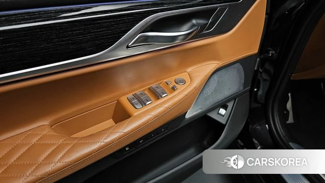 BMW 7 Series (G11) id 3940946 из Кореи 7