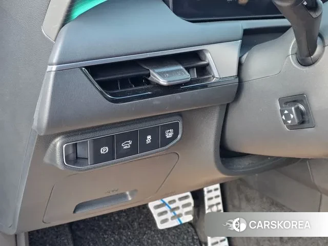 Kia The New K8 Hybrid id 3731270 из Кореи 7