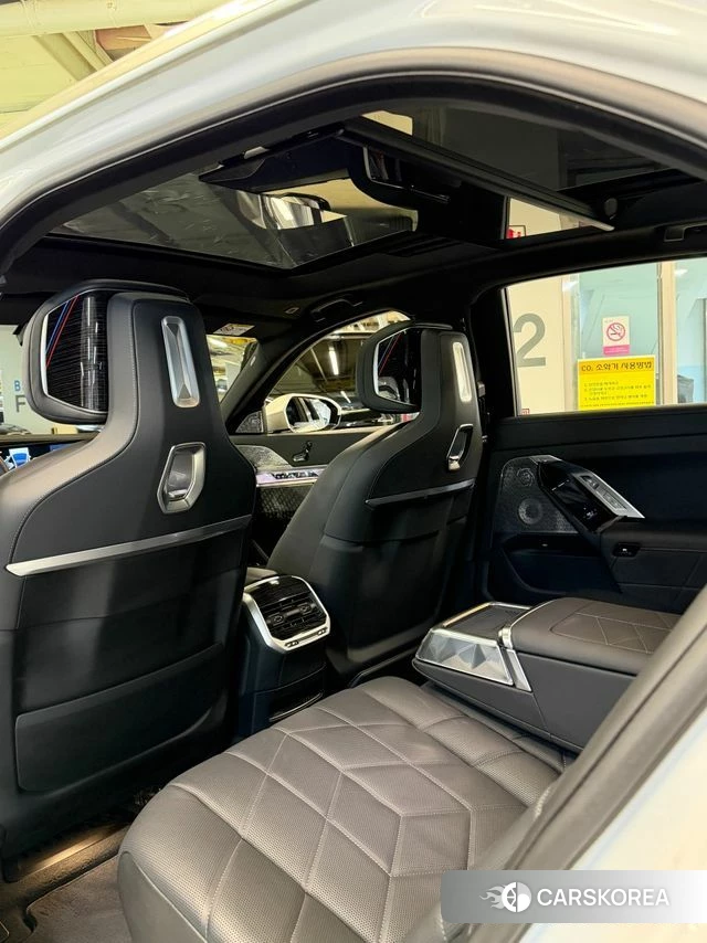 BMW 7 Series (G70) id 3838031 из Кореи 7