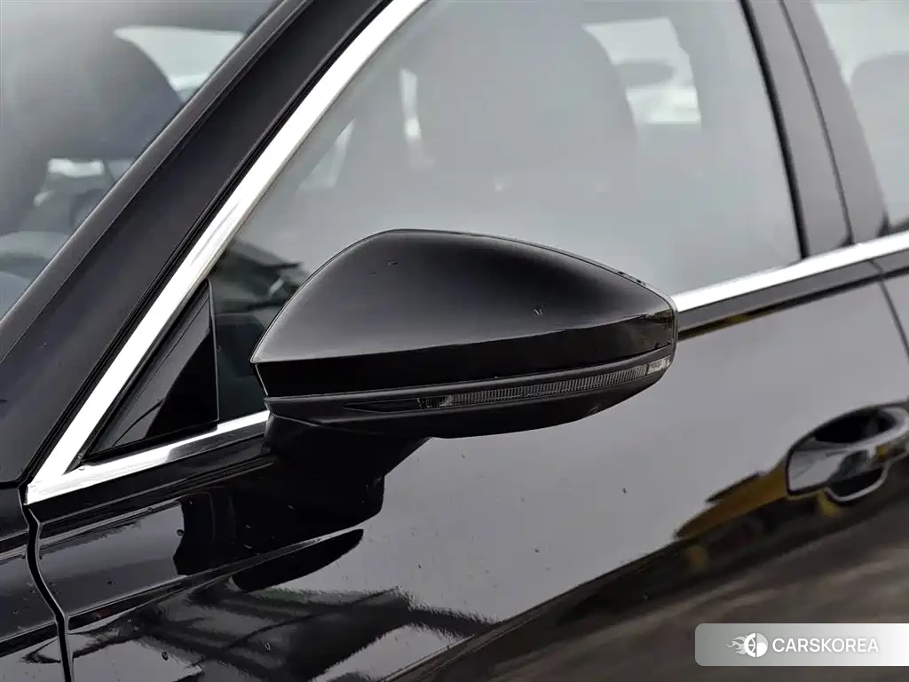 Audi A6L id 4514334 из Китая 7