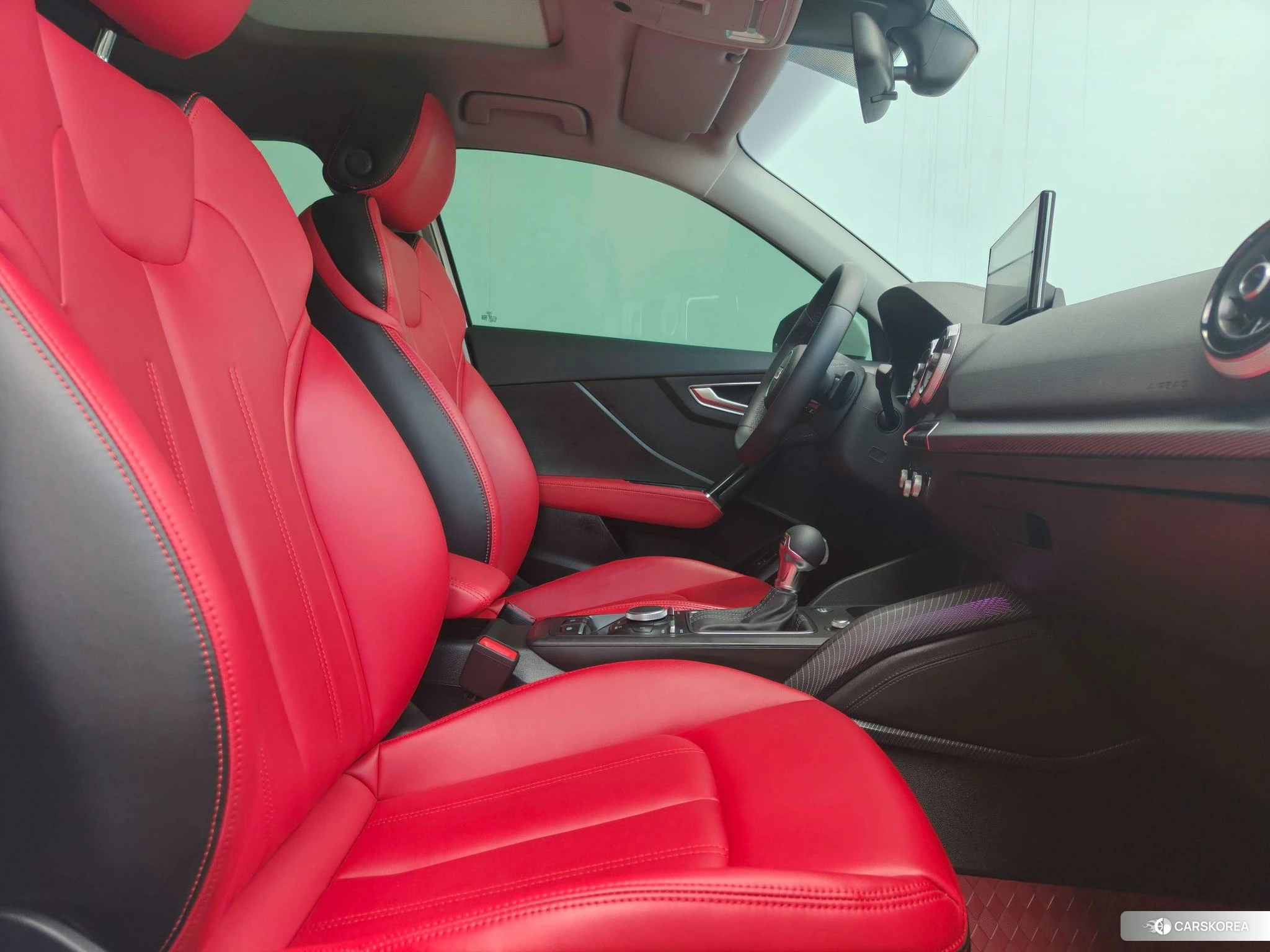 Audi Q2L id 4473685 из Китая 7