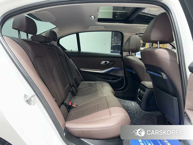 BMW 3 series id 4273421 из Китая 7