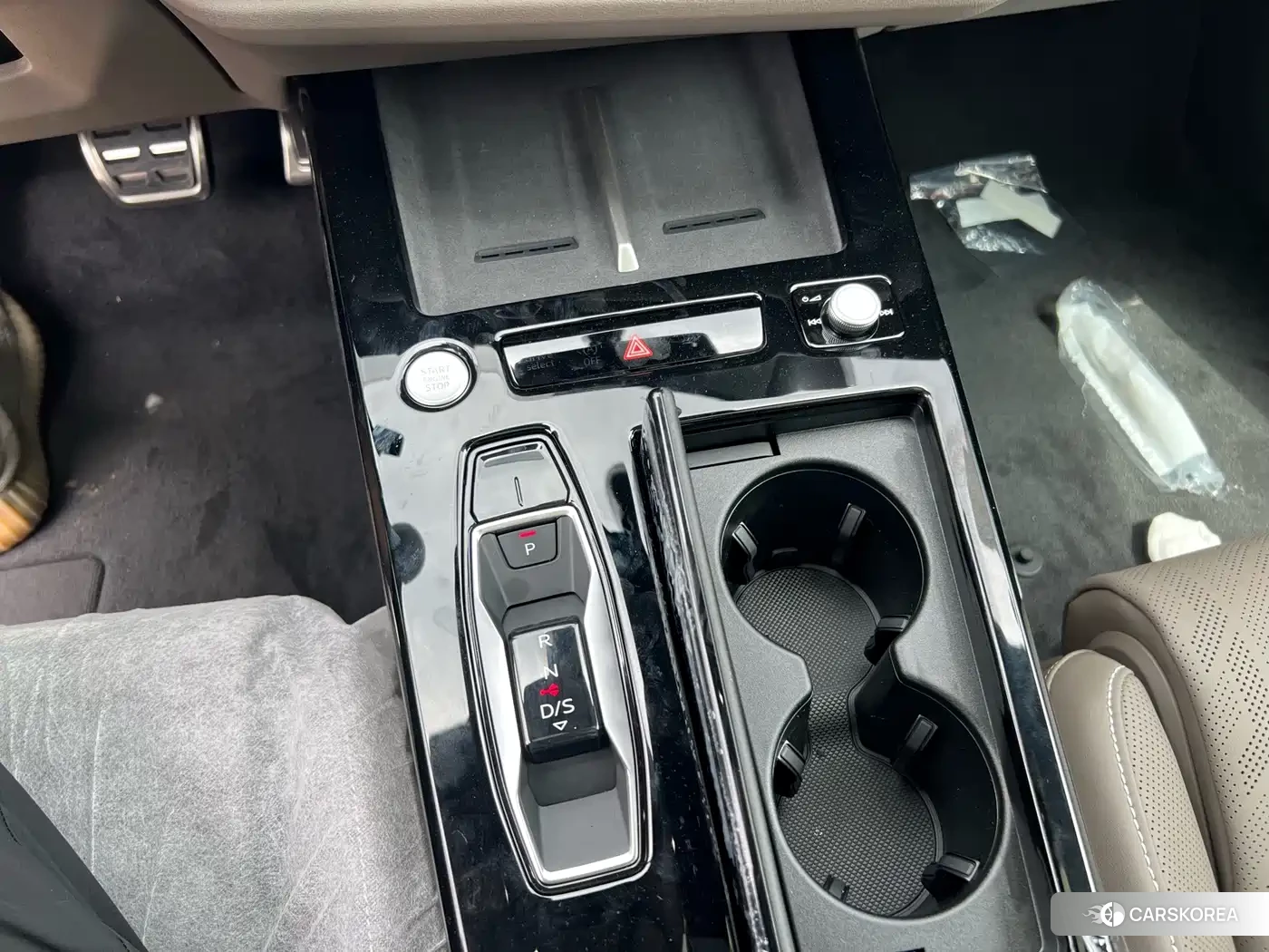 Audi A6L id 4655056 из Китая 7
