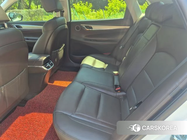 Hyundai The New Grandeur IG id 4453400 из Кореи 7